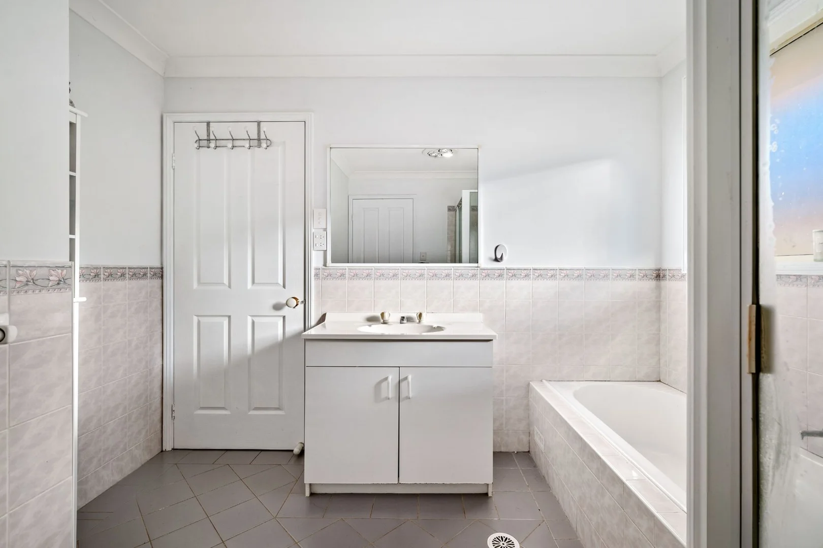 Additional image 7 of 3 Bird Place, St Helens Park NSW 2560