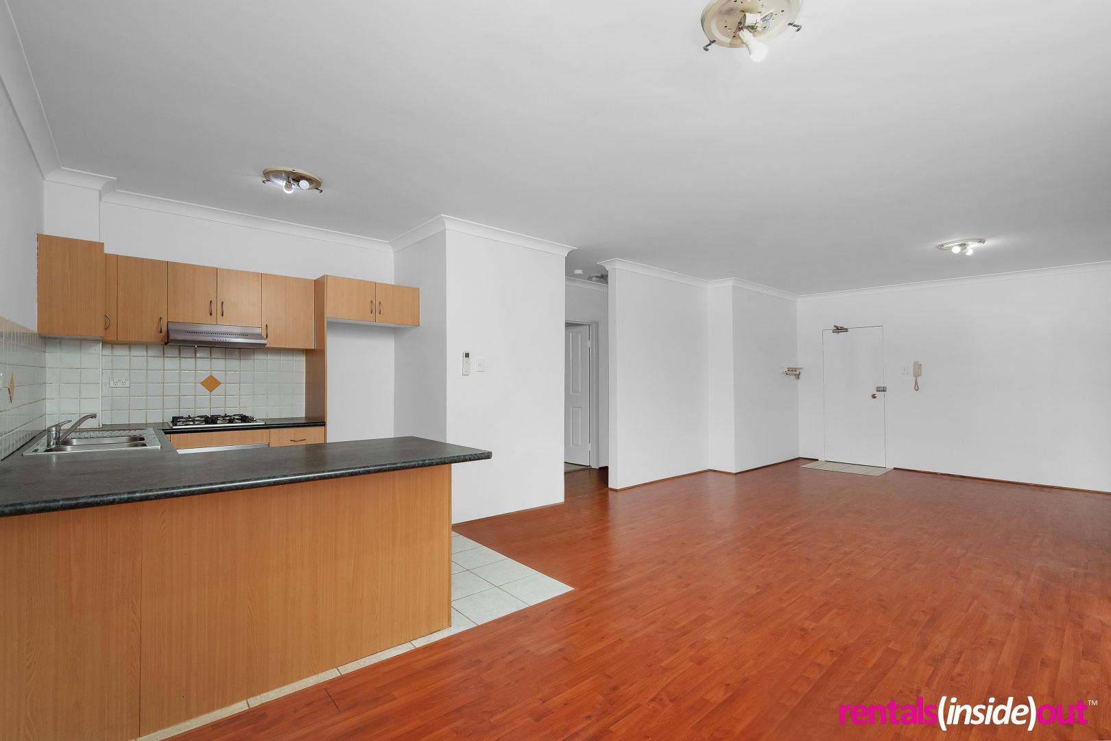1/318 Railway Terrace, Guildford NSW 2161, Image 2