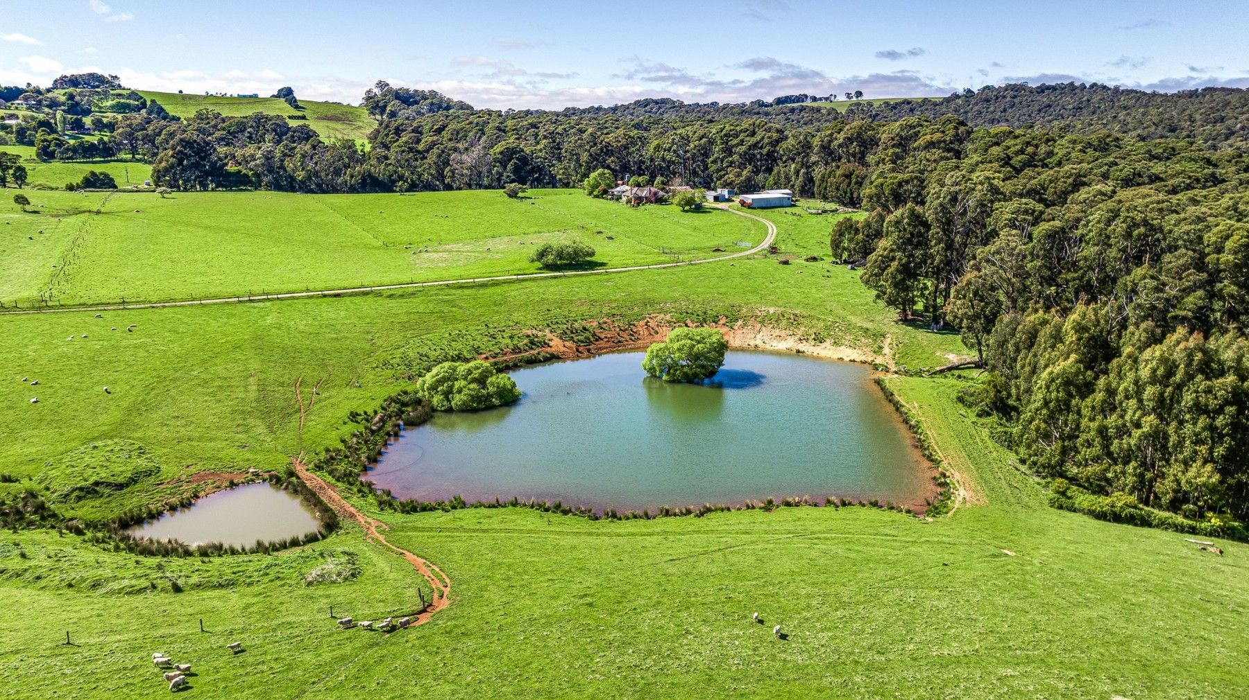 10 Barhams Road, Daylesford VIC 3460 House for Sale Domain