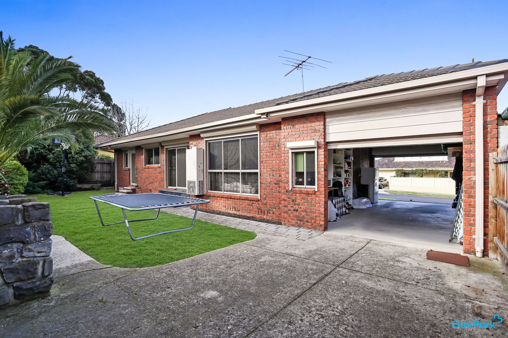 1A Strachan Street, Oak Park VIC 3046, Image 2