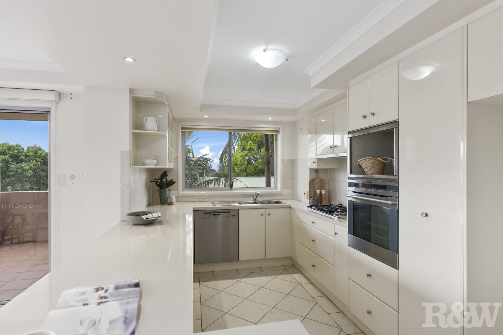 2 9/41 Smith Street, Wollongong NSW 2500, Image 2