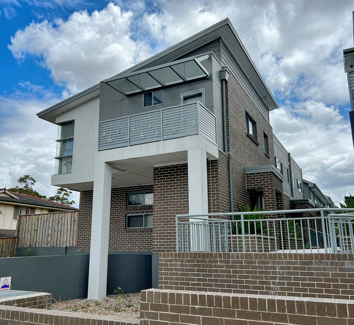 3 bedrooms Apartment / Unit / Flat in 9/13 Chelmsford Road SOUTH WENTWORTHVILLE NSW, 2145