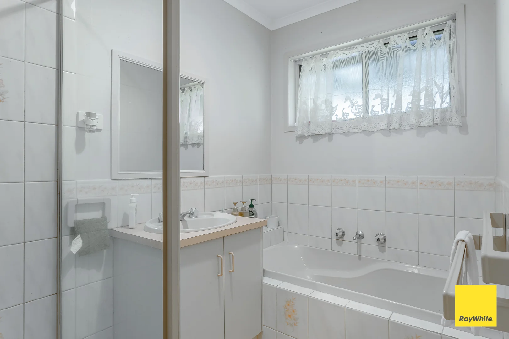 Additional image 10 of 4 Druid Place, Strathfieldsaye VIC 3551