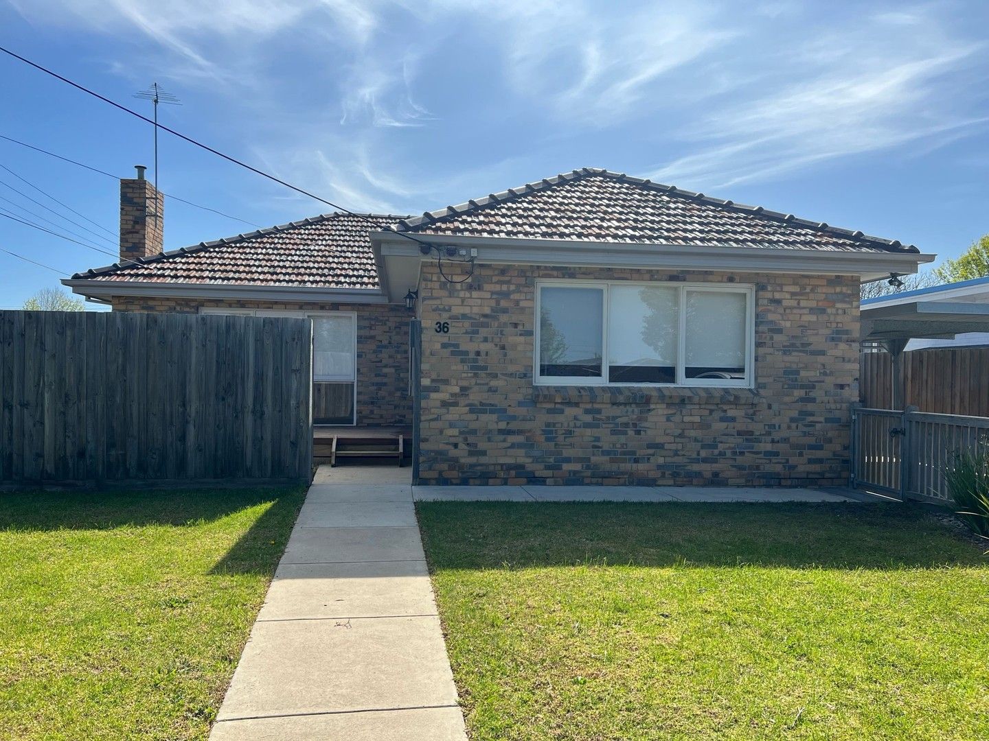 3 bedrooms House in 36 Sladen Street HAMLYN HEIGHTS VIC, 3215