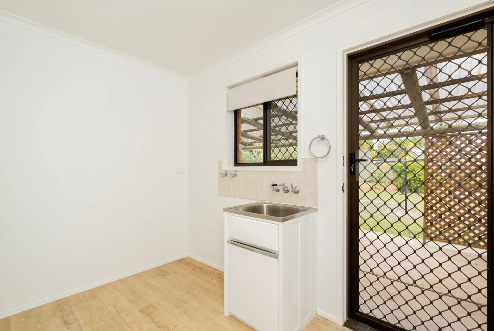 Additional image 4 of 3 Melaleuca Crescent, Kawungan QLD 4655