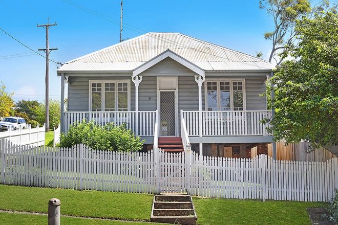 Picture of 24 Mangerton Road, WOLLONGONG NSW 2500