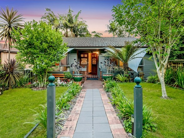 19 Buttenshaw Drive, Coledale NSW 2515