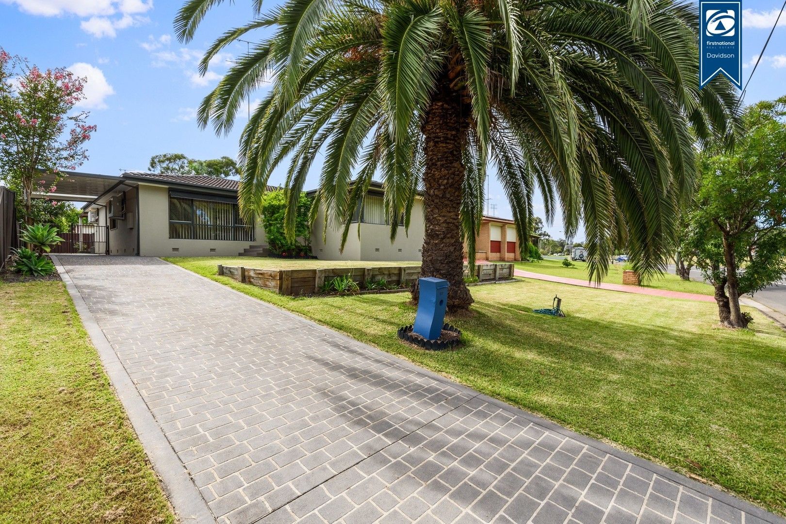 4 bedrooms House in 110 York Road SOUTH PENRITH NSW, 2750