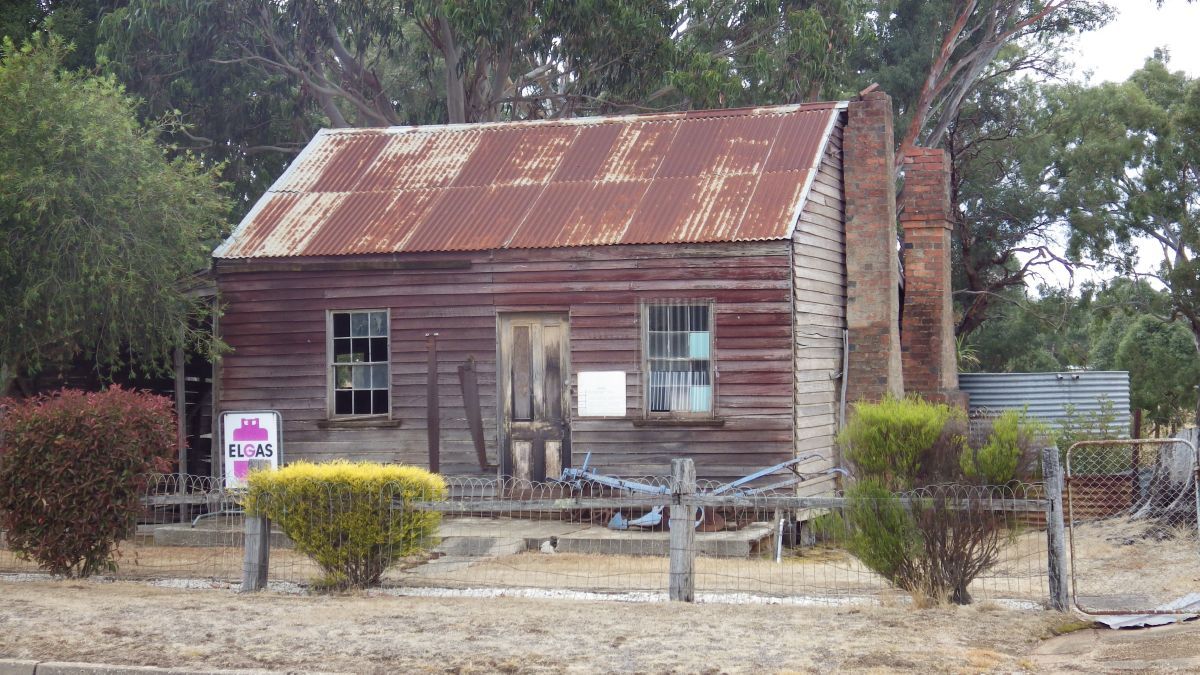 19 Main Street, Buangor VIC 3375, Image 1