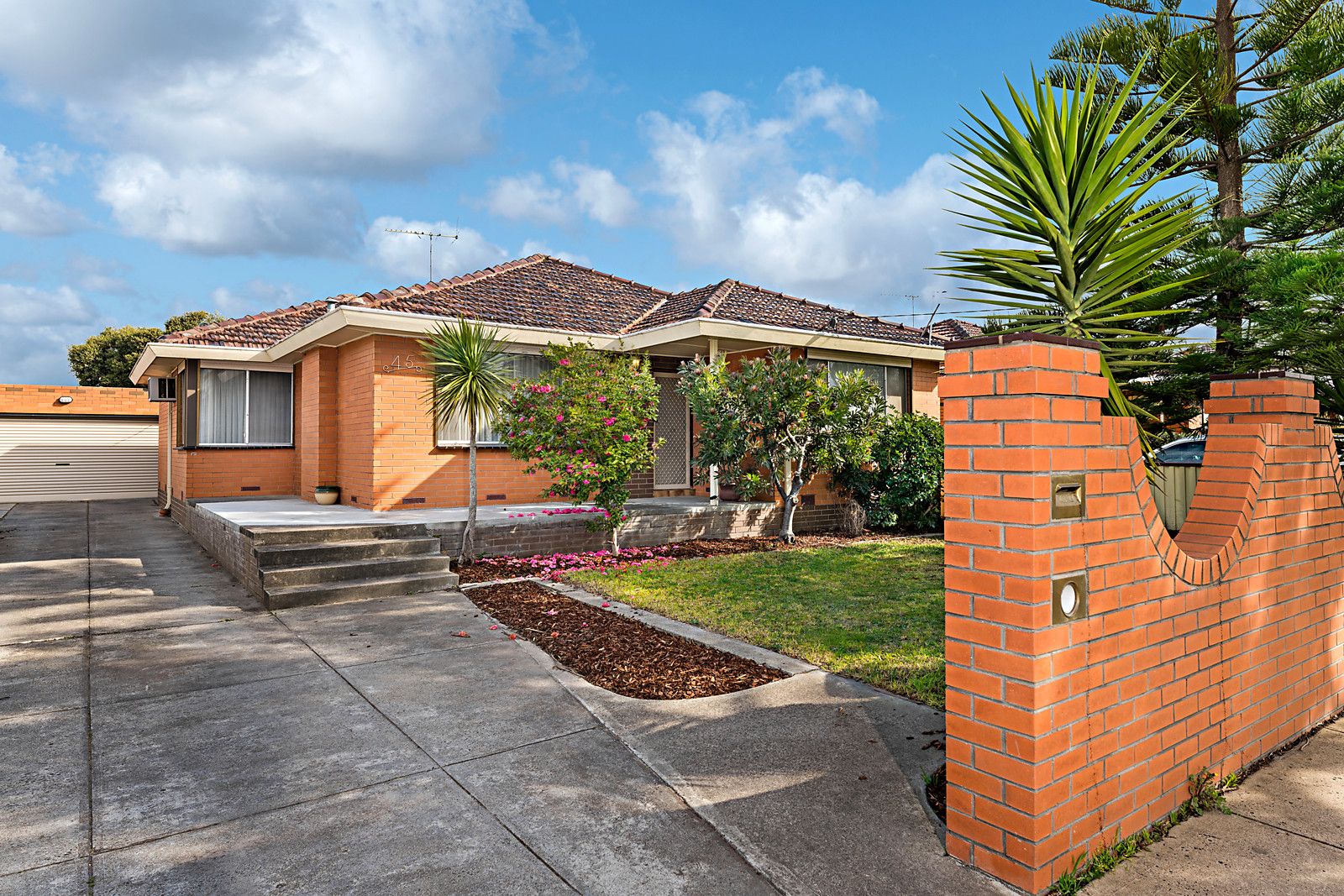 45 Tunaley Parade, Reservoir VIC 3073, Image 0