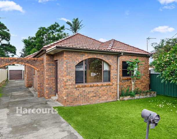 19 Grasmere Street, Mount Saint Thomas NSW 2500