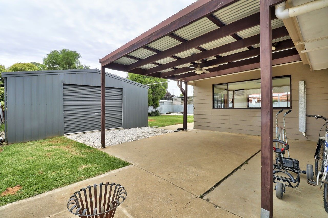 317 Jameson St, Deniliquin NSW 2710, Image 1