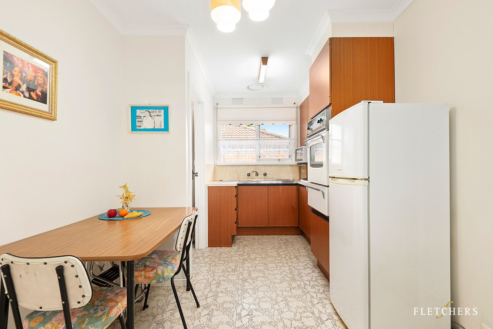 2/60 Zetland Road, Mont Albert VIC 3127, Image 2