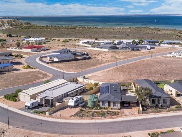 16 Wharff Street, Streaky Bay SA 5680, Image 1