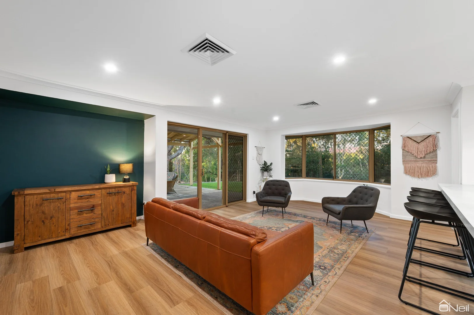 Additional image 11 of 581 Albany Highway, Bedfordale WA 6112