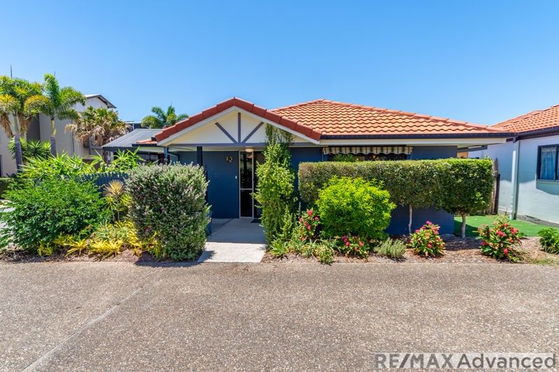 10/8 Spinnaker Drive (Seabreeze Court), Sandstone Point QLD 4511, Image 2