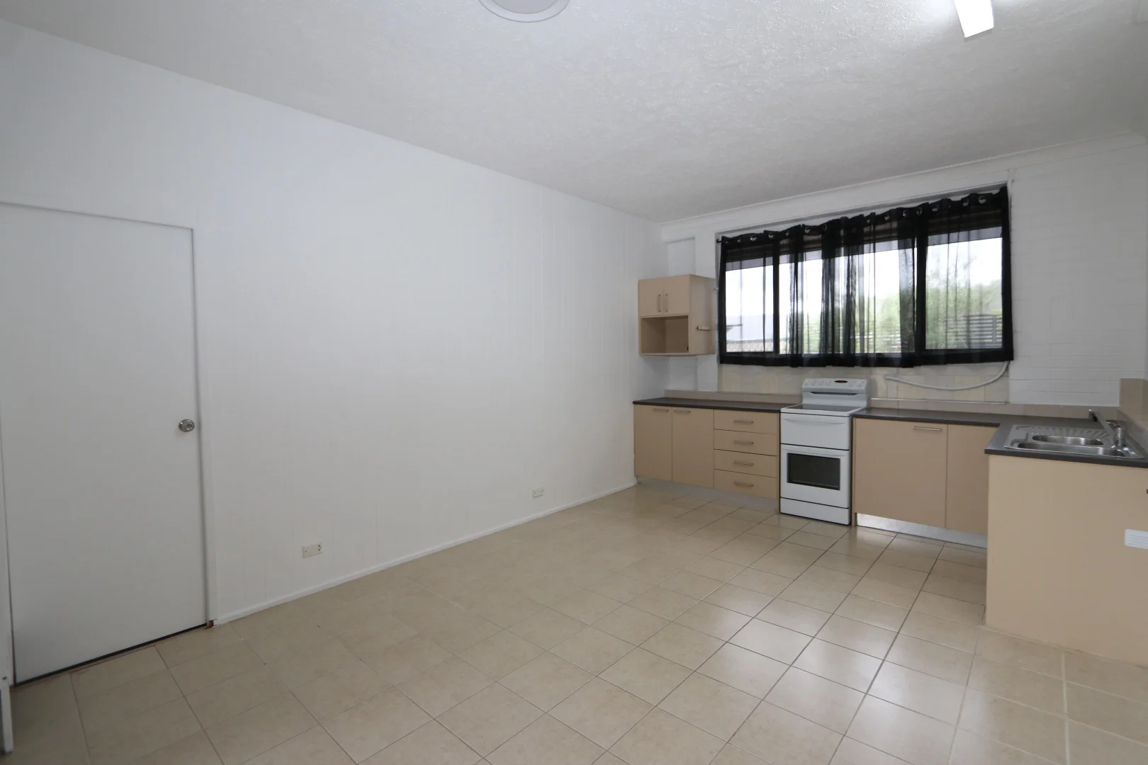 Additional image 15 of 29 Dromana Crescent, Helensvale QLD 4212