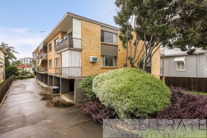 Picture of 2/9 Cadell Street, TOOWONG QLD 4066