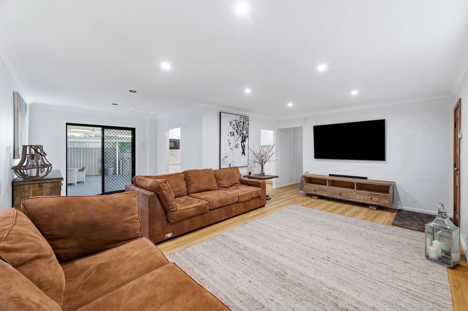 Additional image 3 of 6 Yulunga Place, Bradbury NSW 2560