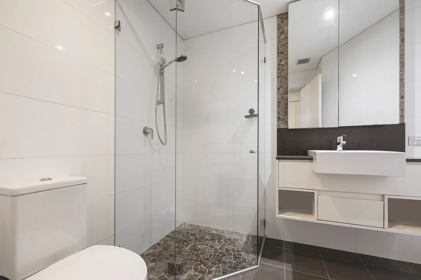 Additional image 5 of 11/4 Rangers Road, Neutral Bay NSW 2089