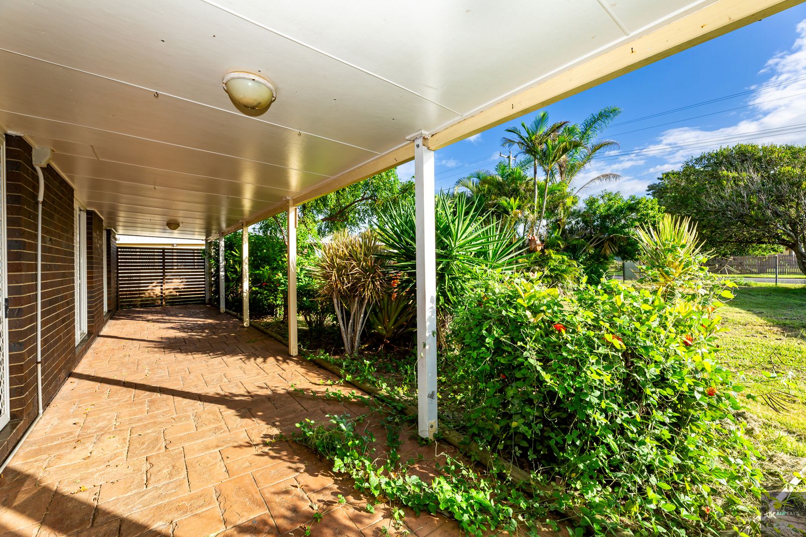 3 Hansen Street, Burnett Heads QLD 4670, Image 2