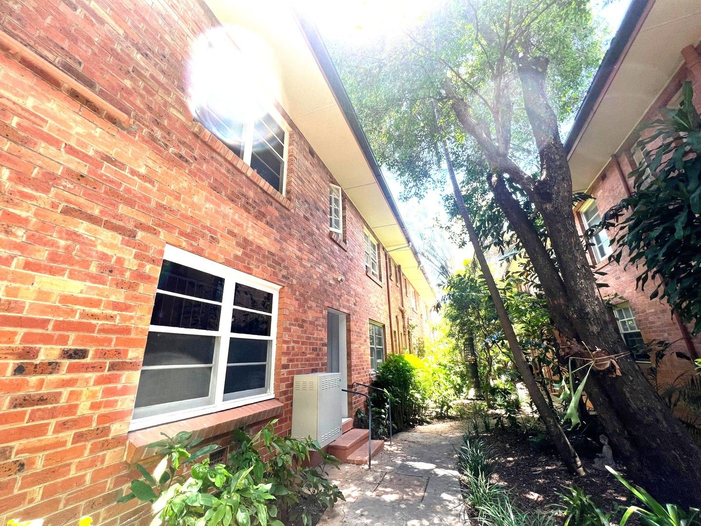 1 bedrooms Apartment / Unit / Flat in 29/22 LITTLE JANE STREET WEST END QLD, 4101
