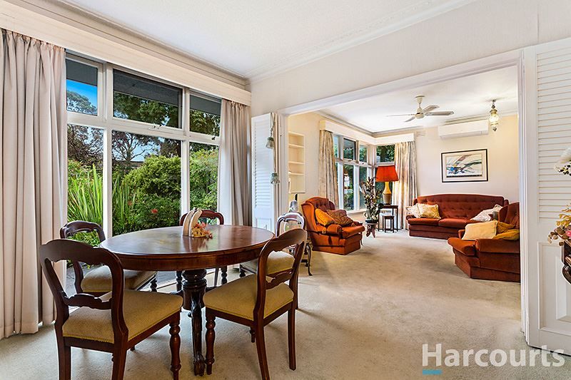 56-58 Waimarie Drive, Mount Waverley VIC 3149, Image 2