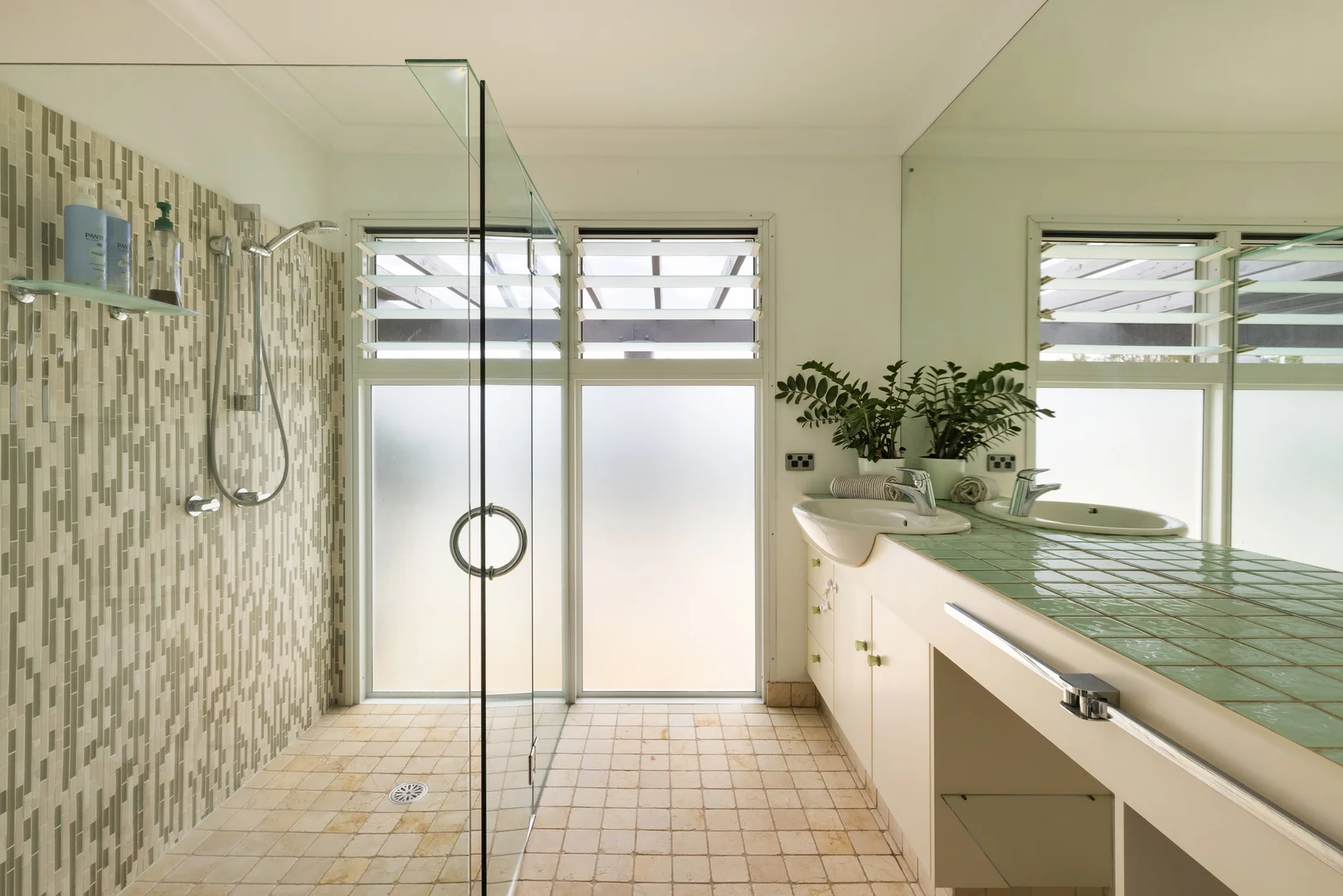 Additional image 23 of 10-12 Kanandah Court, Ocean Shores NSW 2483