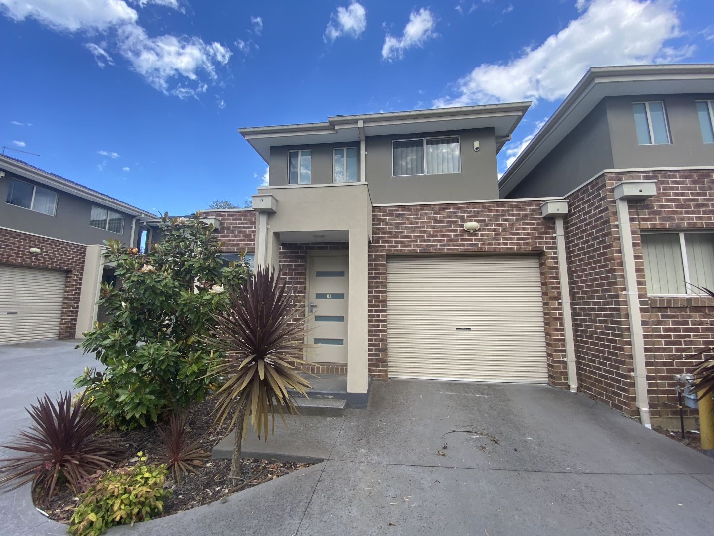 10/14 Browning Street, Kilsyth VIC 3137 Townhouse For Rent 400