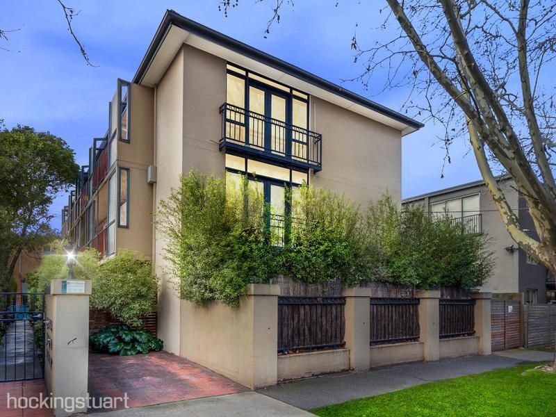 1 bedrooms Apartment / Unit / Flat in 12/32 Crimea Street ST KILDA VIC, 3182