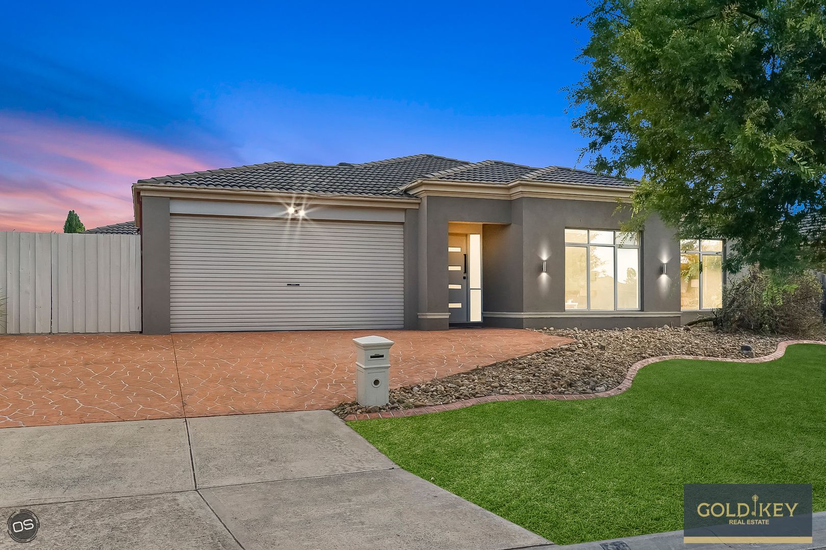 31 Ernest Crescent, Narre Warren South VIC 3805, Image 2