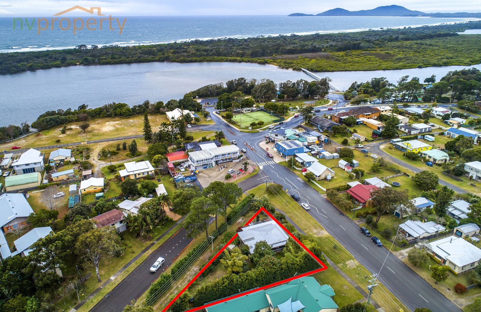 6 Ocean Avenue, Stuarts Point NSW 2441, Image 1