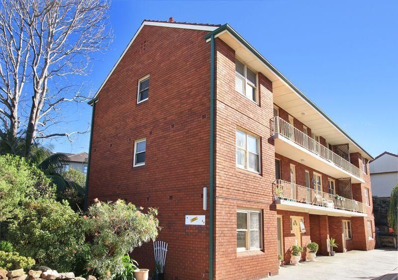 4/24 Sheppard Street, West Wollongong NSW 2500, Image 2