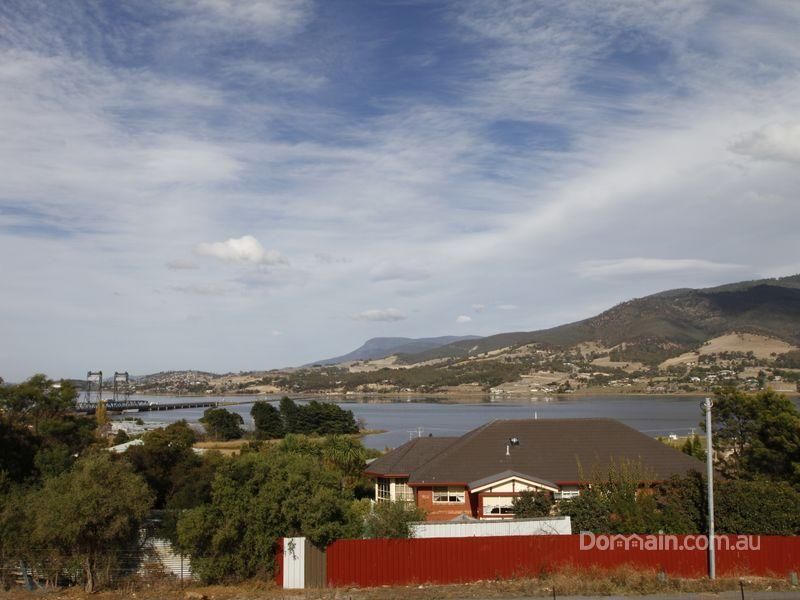 17 Serenity Drive, BRIDGEWATER TAS 7030, Image 2