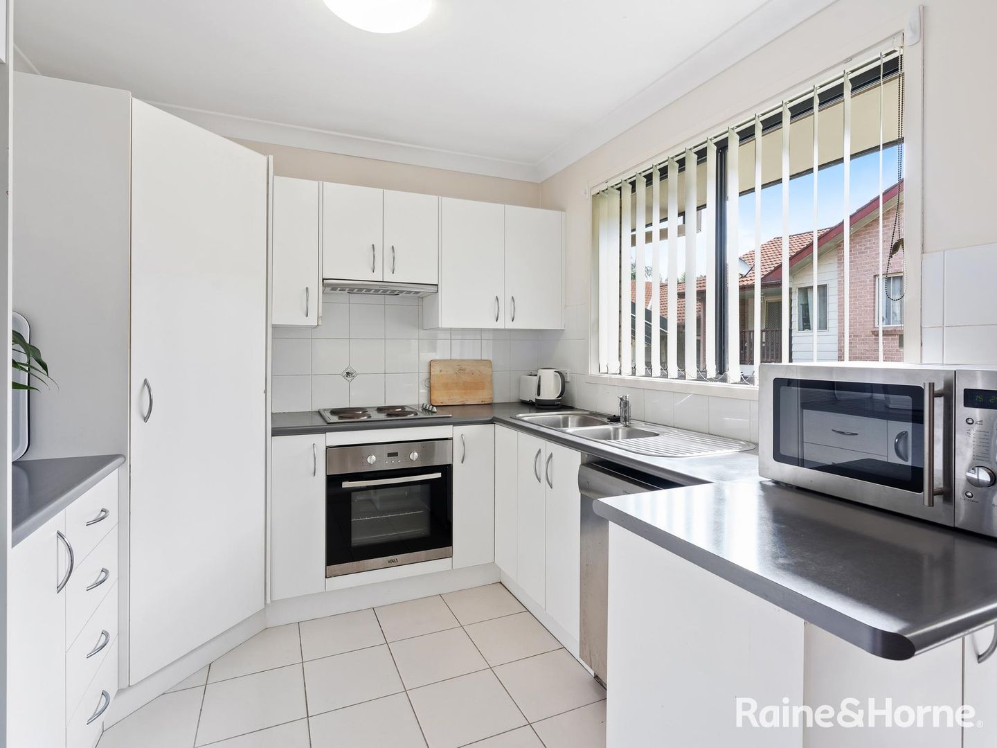 13/43-45 Donnison Street, West Gosford NSW 2250, Image 2