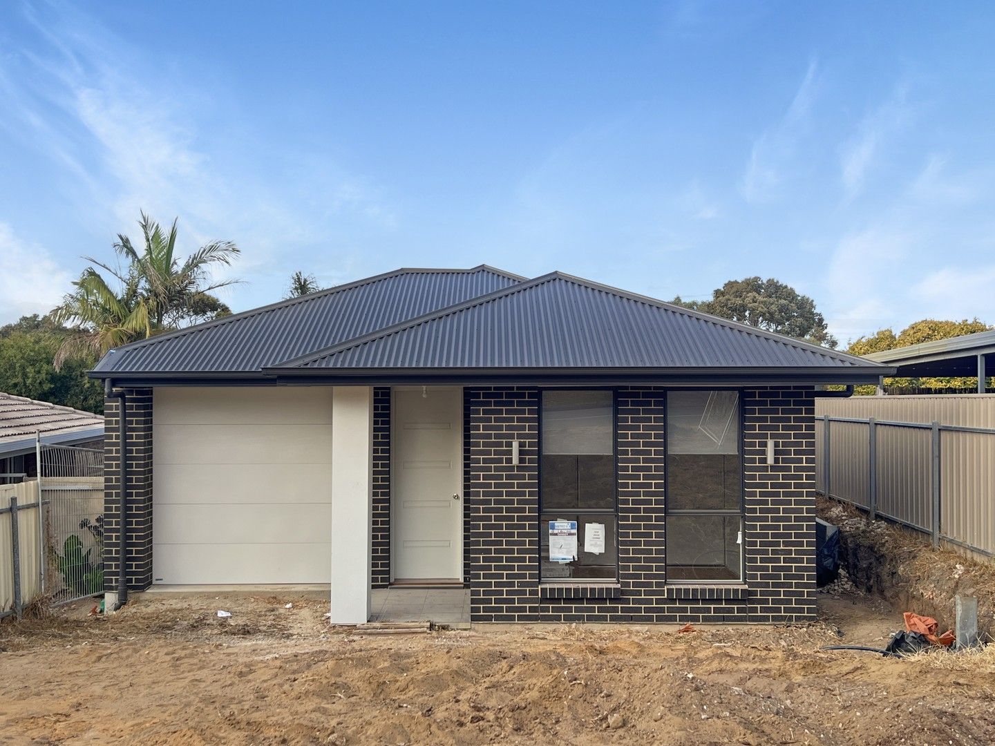 18 Lancing Court, Huntfield Heights SA 5163 House For Rent 570