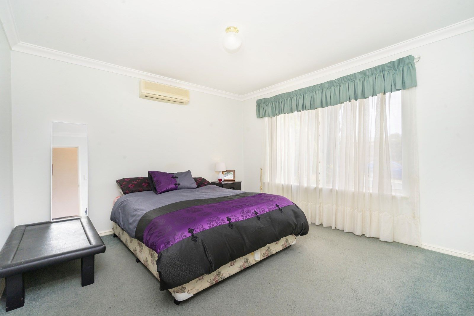 30 Goldfinch Loop, Woodvale WA 6026, Image 2