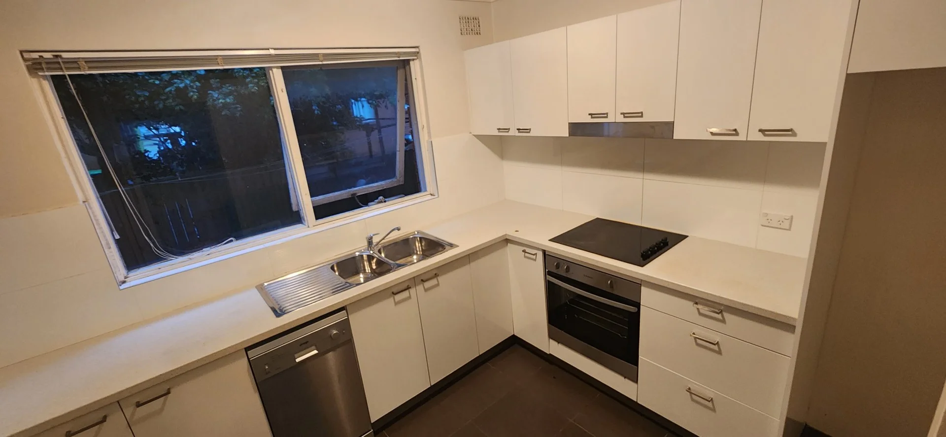 Additional image 2 of 2/12 Templeman Crescent, Hillsdale NSW 2036