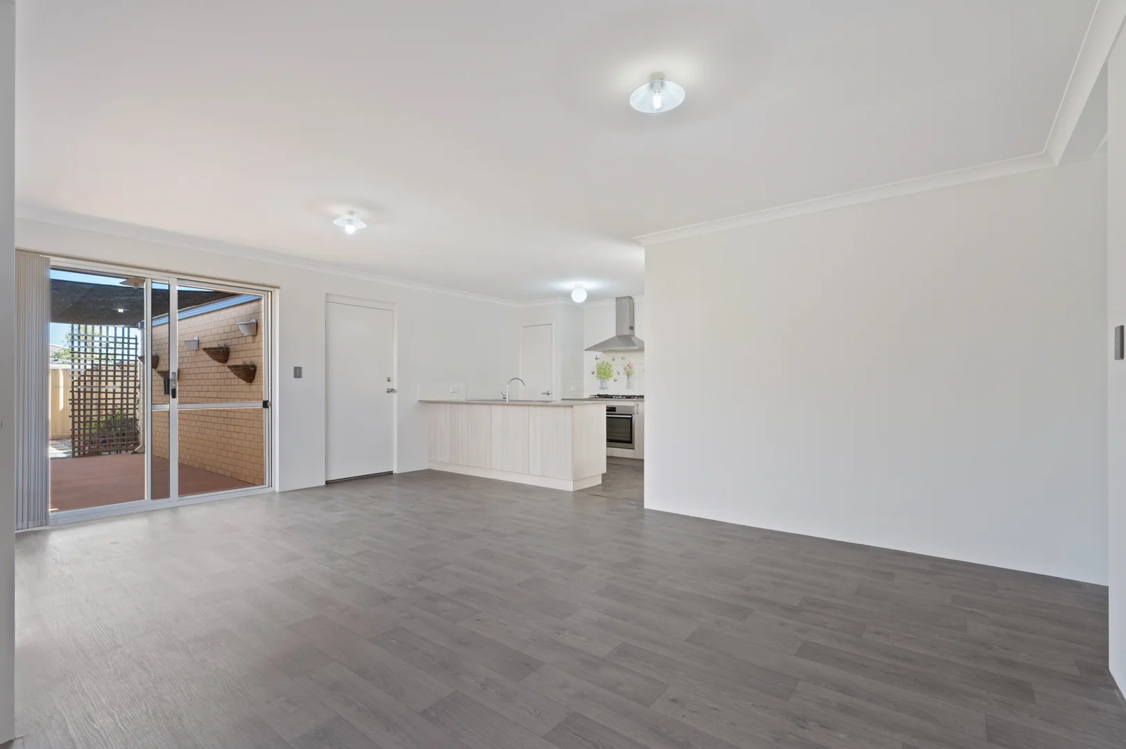 Additional image 6 of 84 Tiffany Centre, Dalyellup WA 6230