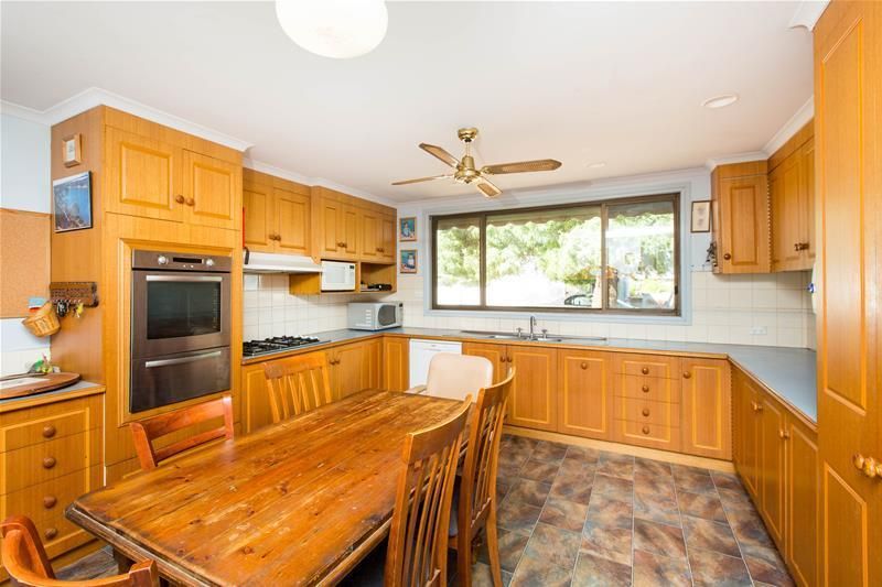 105 McSwains Road, Birdwoodton VIC 3505, Image 1