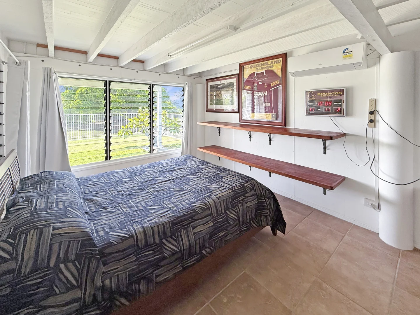 Additional image 9 of 74 John Dory Street, Taylors Beach QLD 4850