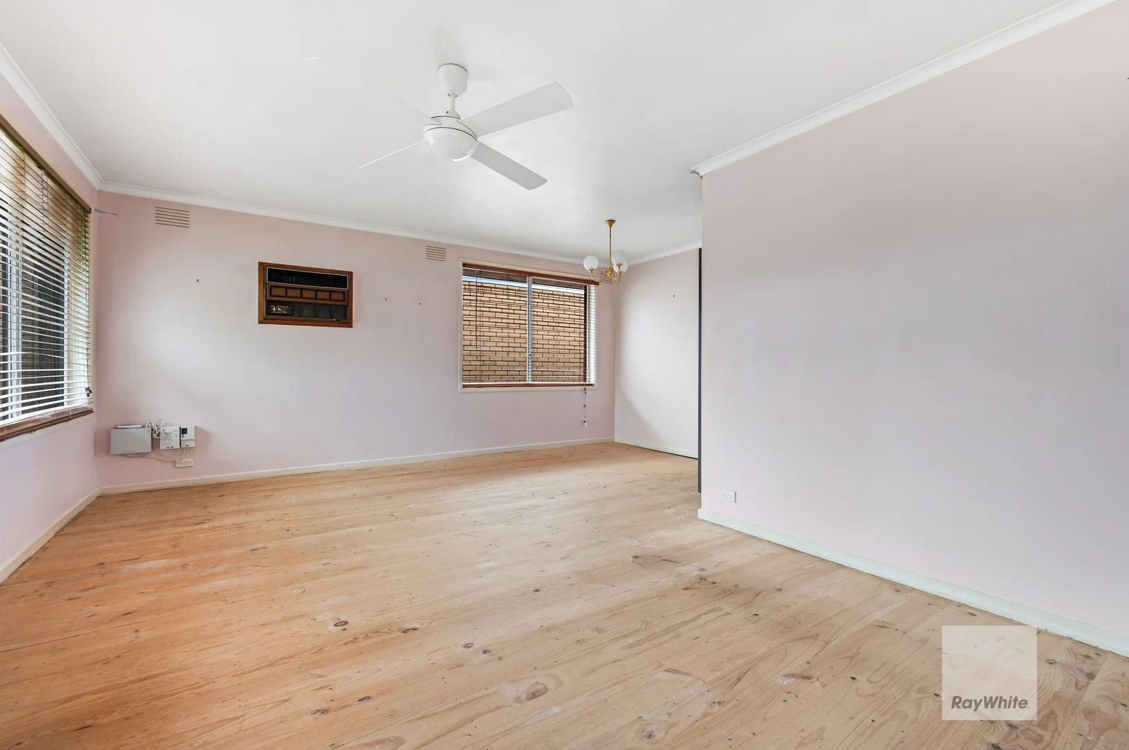 Additional image 3 of 24 Katrina Drive, Gladstone Park VIC 3043