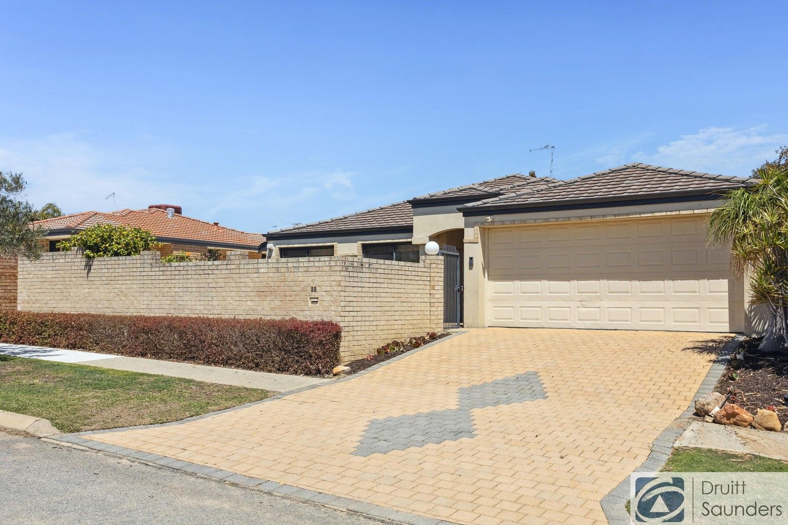 4 bedrooms House in 29 Bower Street DOUBLEVIEW WA, 6018