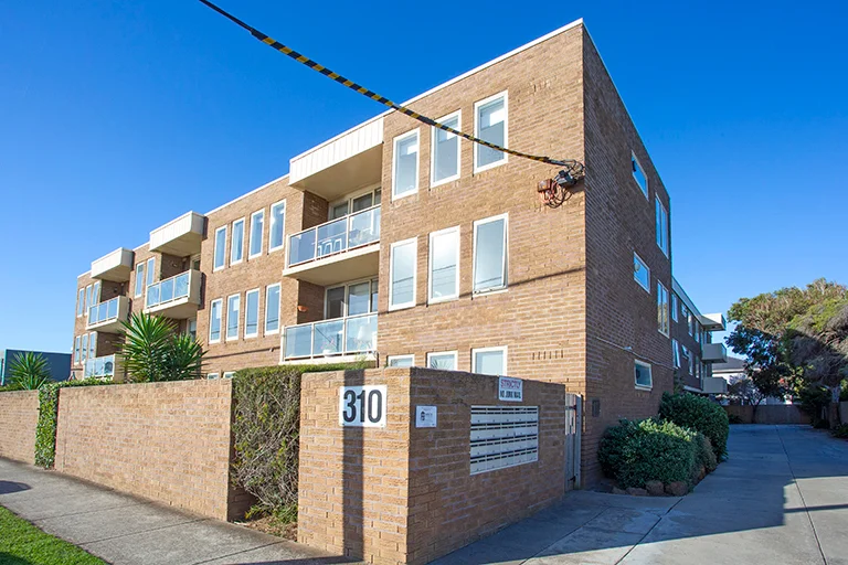 18/310 Beach Road, Black Rock VIC 3193