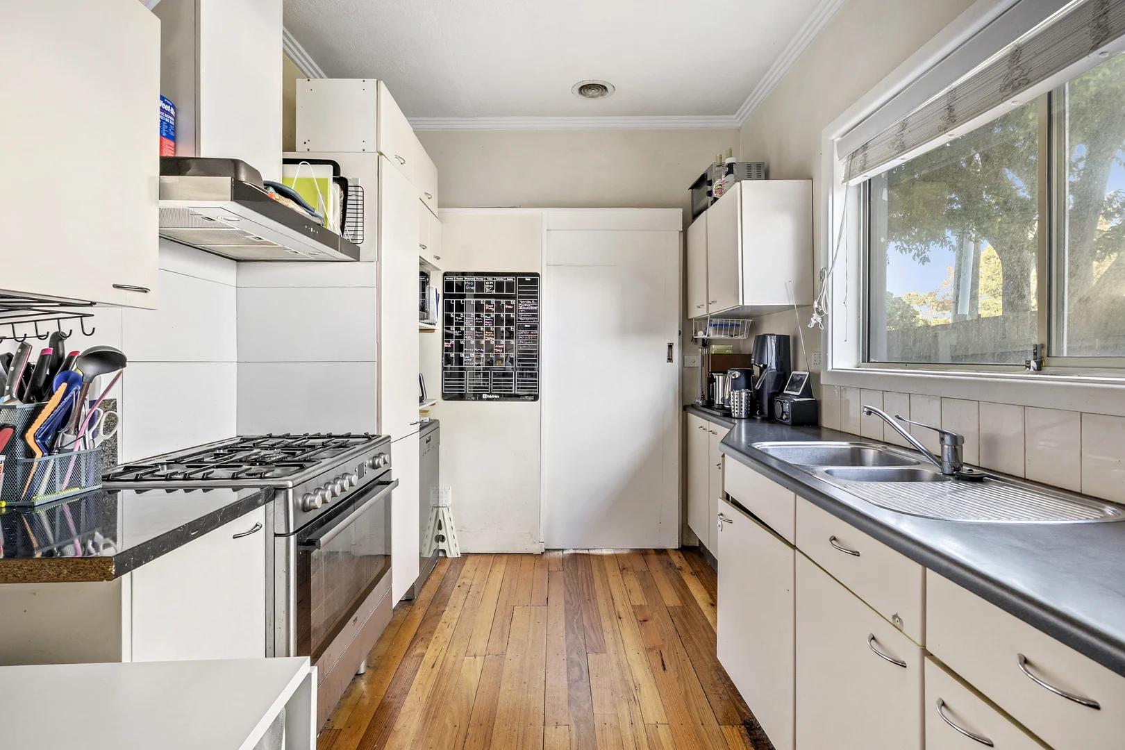 Additional image 4 of 6 Railway Parade, Seaford VIC 3198