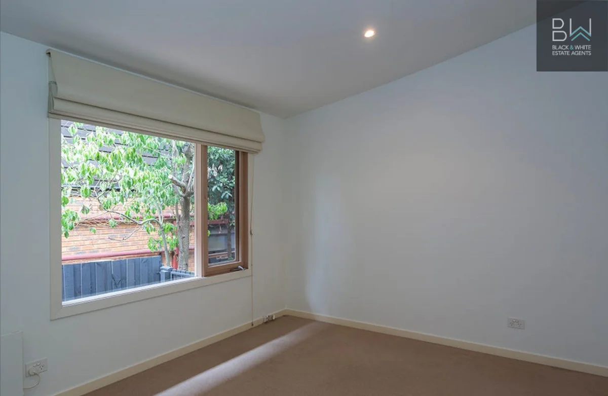 Additional image 8 of 1/142 Grand Boulevard, Montmorency VIC 3094