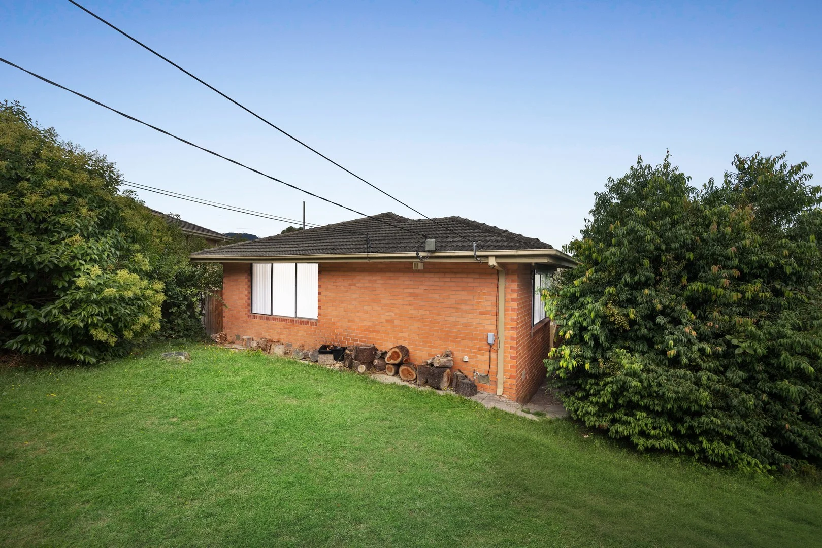 56 Winyard Drive, Mooroolbark VIC 3138