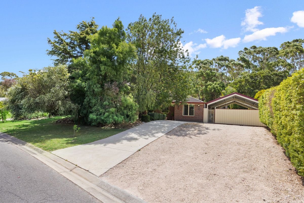 3 bedrooms House in 6 Lisa Court MACCLESFIELD SA, 5153