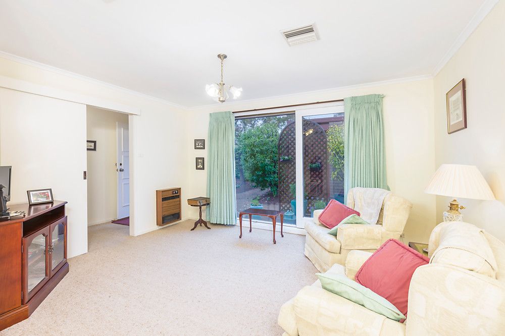 2/1 Biddlecombe Street, Pearce ACT 2607, Image 1