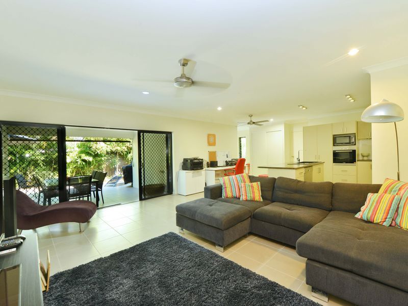 1/8 Michelia Street, Palm Cove QLD 4879, Image 0